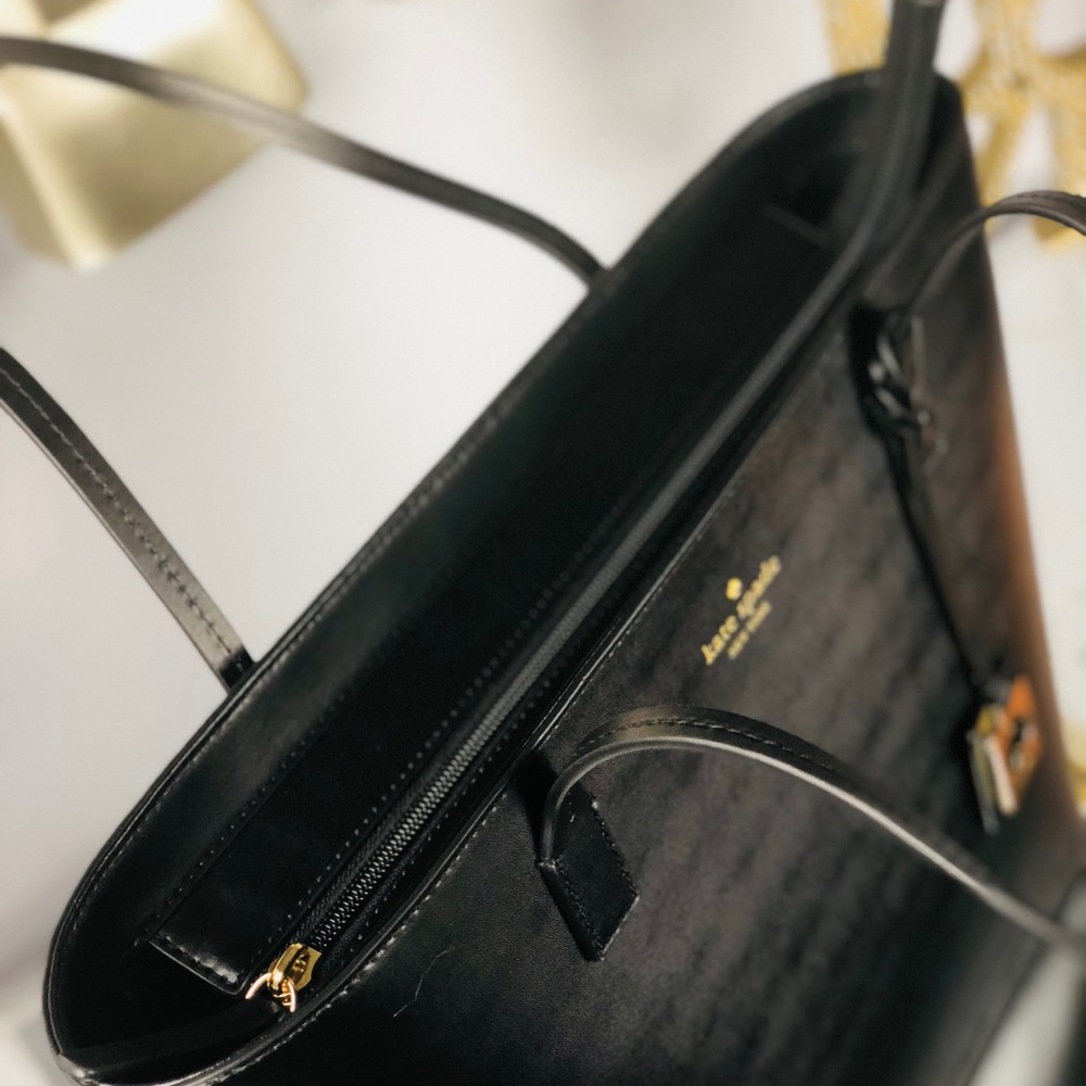 Kate Spade Karla Black Beech Street Tote - Picture 4 of 7